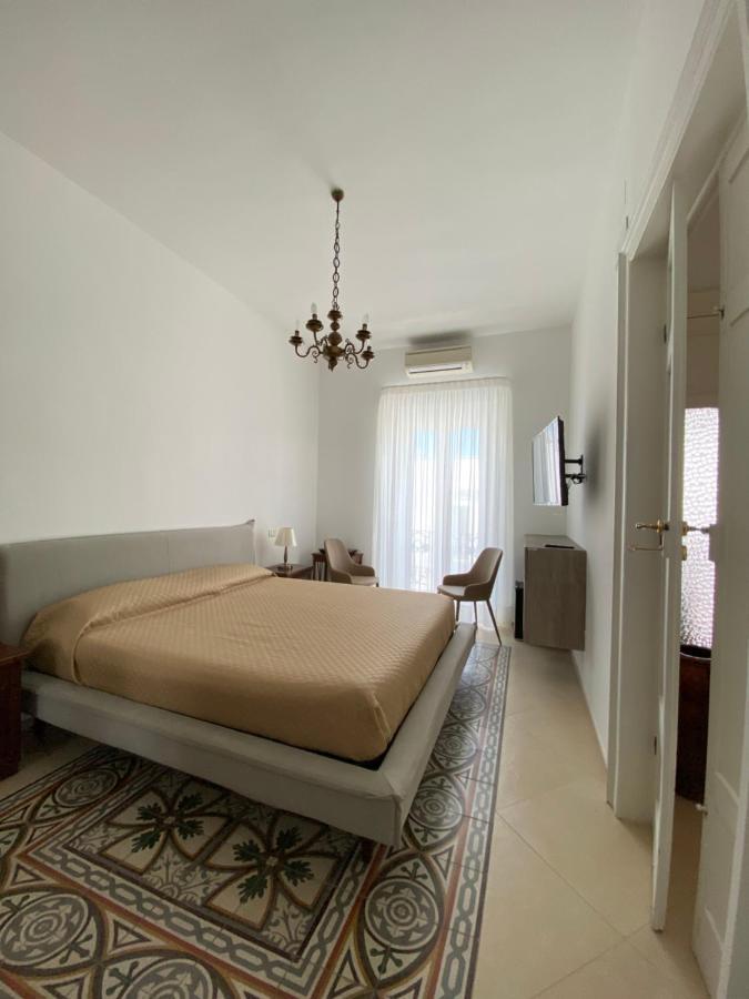 Al Corso Charming Rooms Peschici Exterior photo